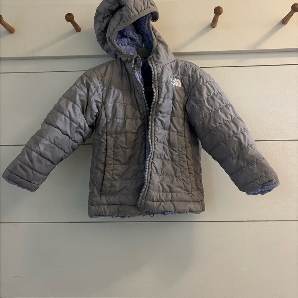 Girls 2T North Face Reversible Puffer Jacket